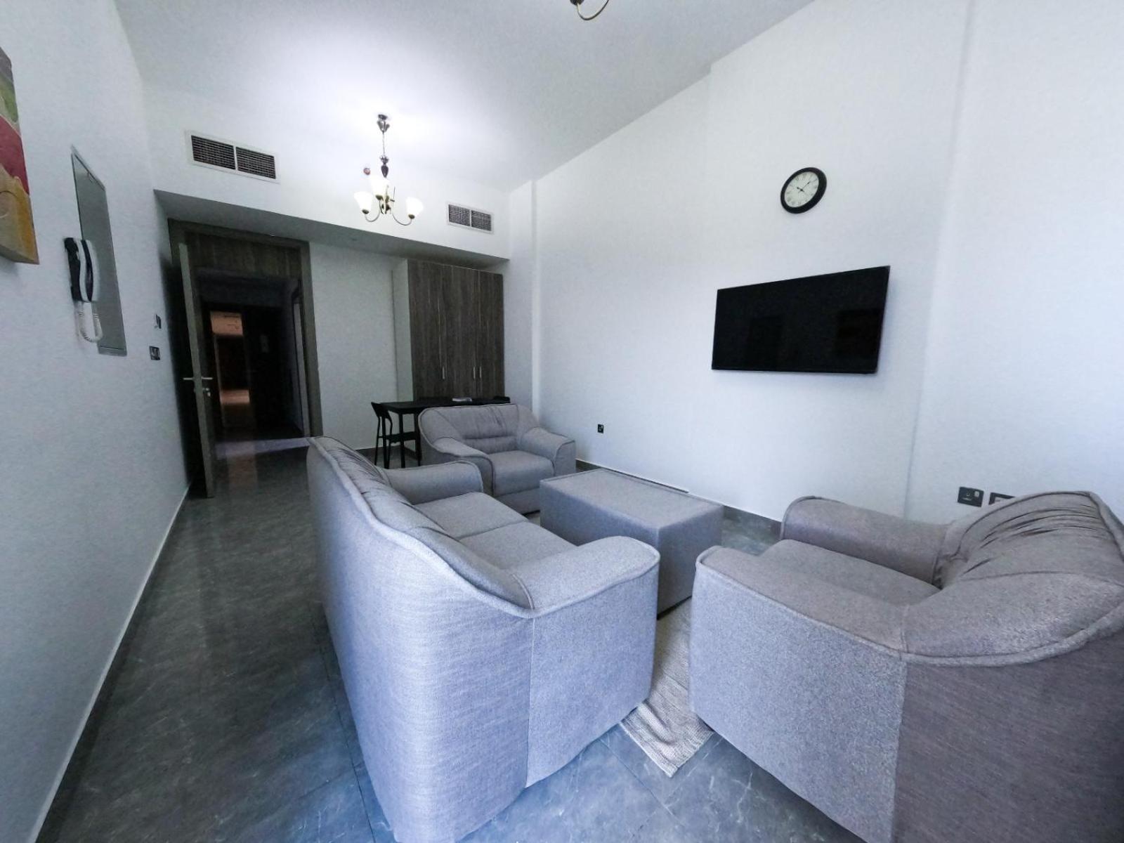 Warsan Star Residence - Home Stay ดูไบ ภายนอก รูปภาพ