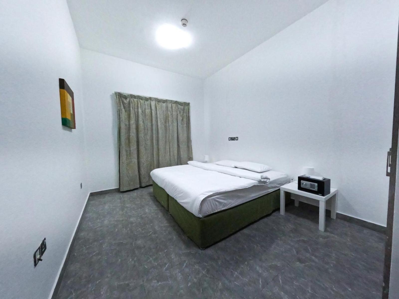 Warsan Star Residence - Home Stay ดูไบ ภายนอก รูปภาพ