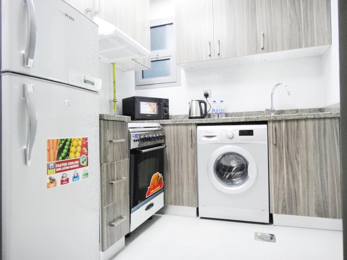 Warsan Star Residence - Home Stay ดูไบ ภายนอก รูปภาพ